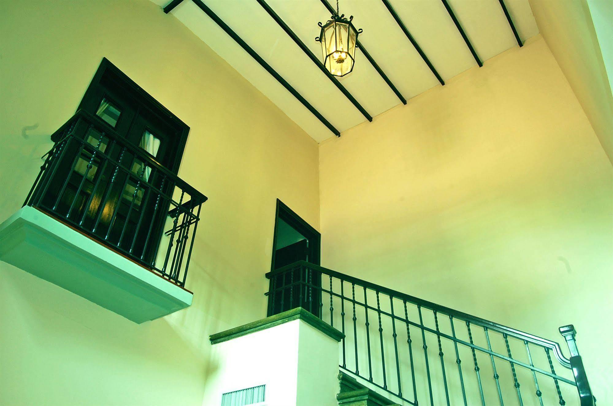 Deville Hotel Panama Dış mekan fotoğraf